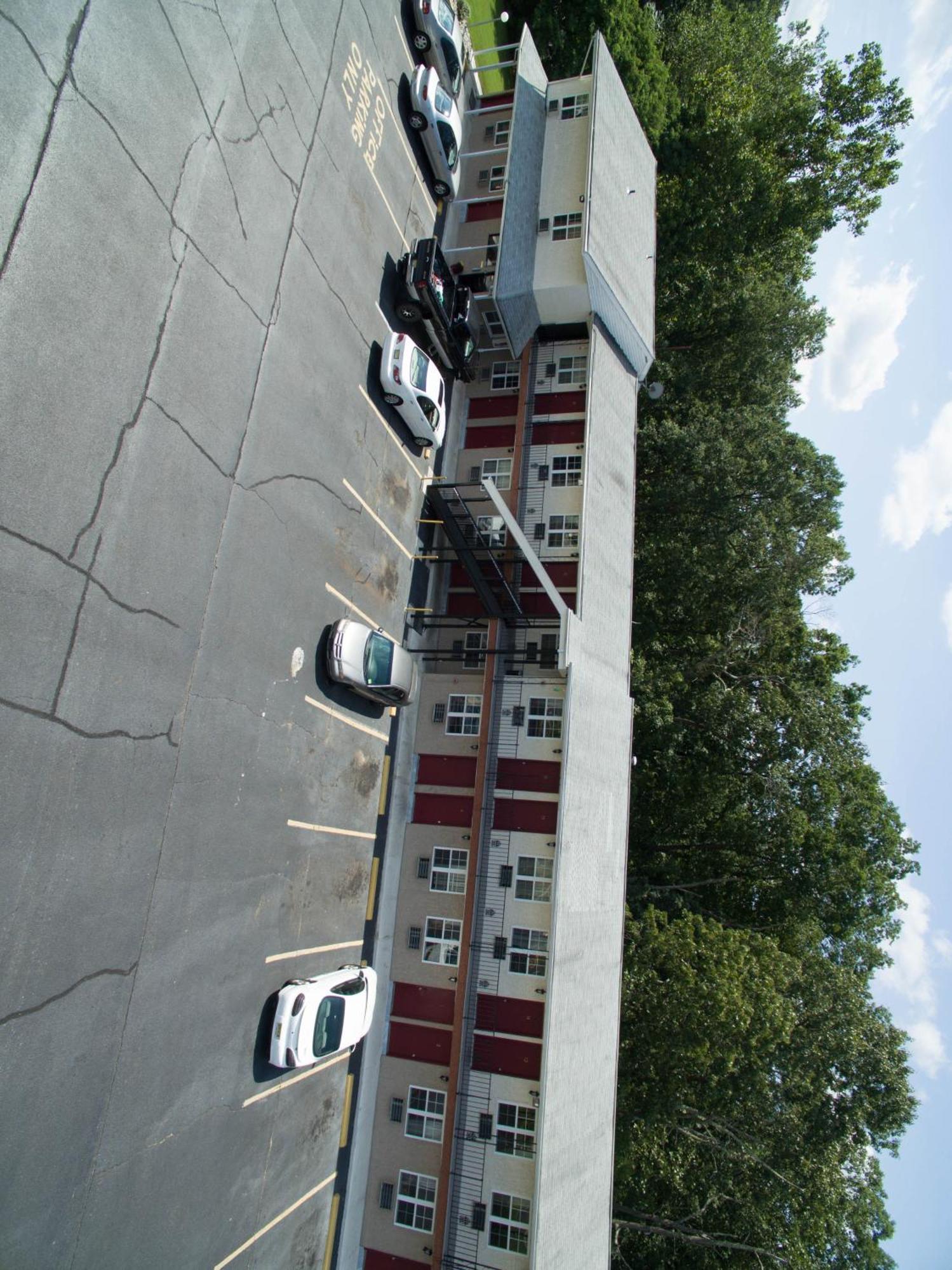 Red Carpet Inn Berlin Luaran gambar