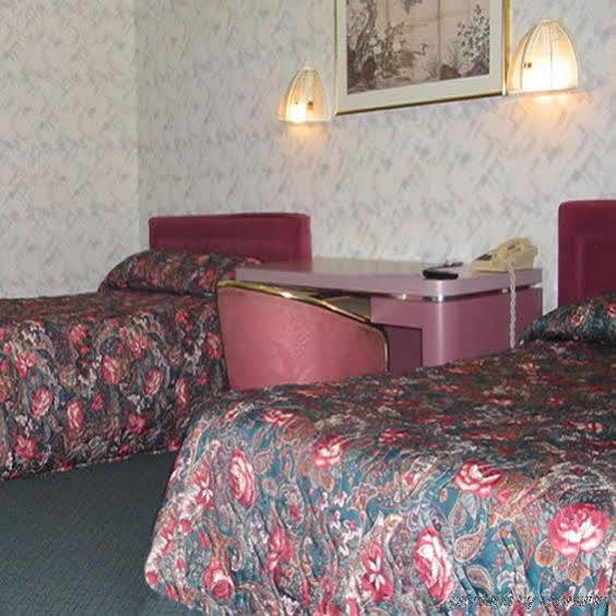 Red Carpet Inn Berlin Luaran gambar